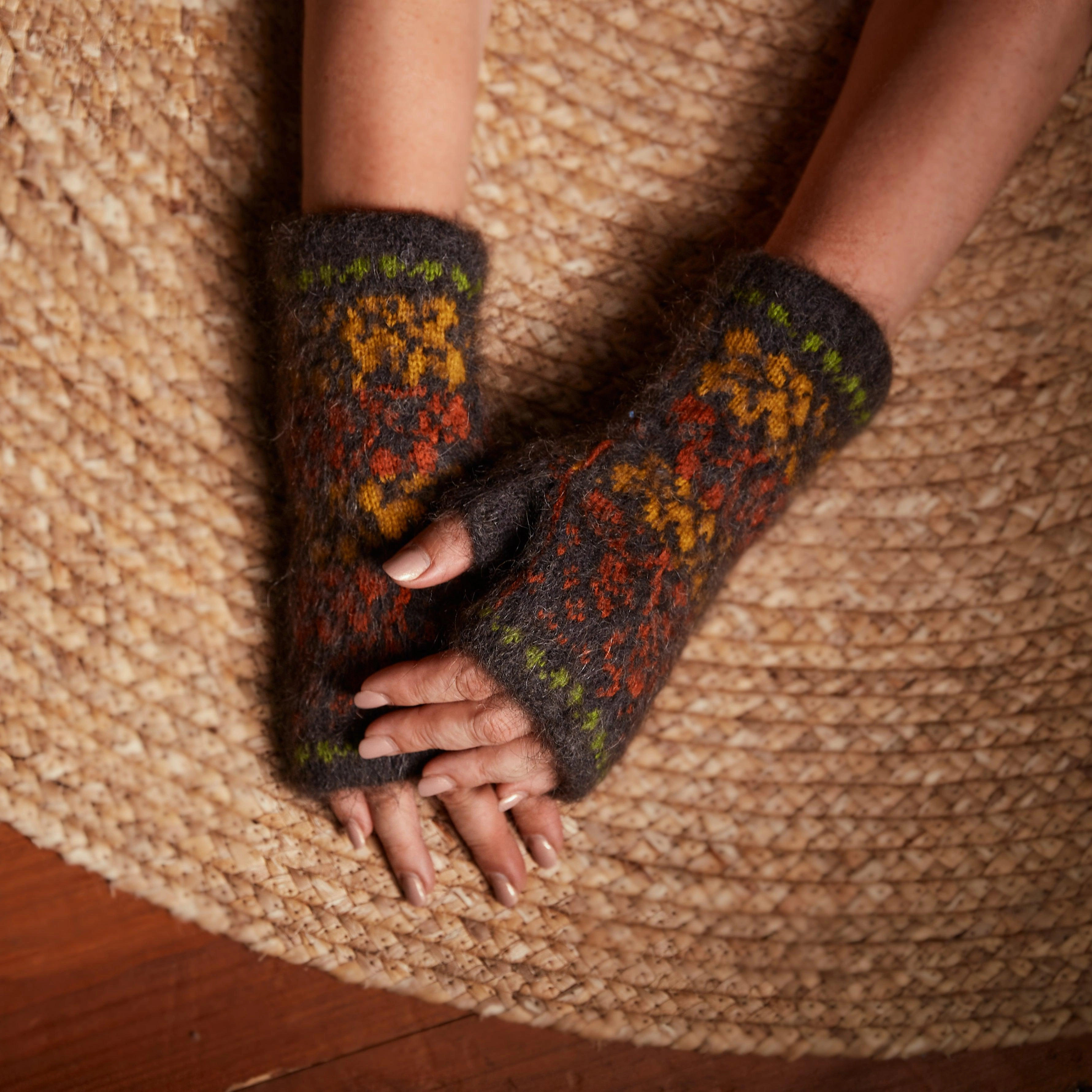 Cozy Autumn Knit Gloves Warm Goat Wool Feel Chic Style